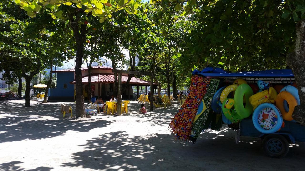 Confortavel Casa Com Piscina E Churrasqueira A 100M Da Praia 까라과따뚜바 외부 사진