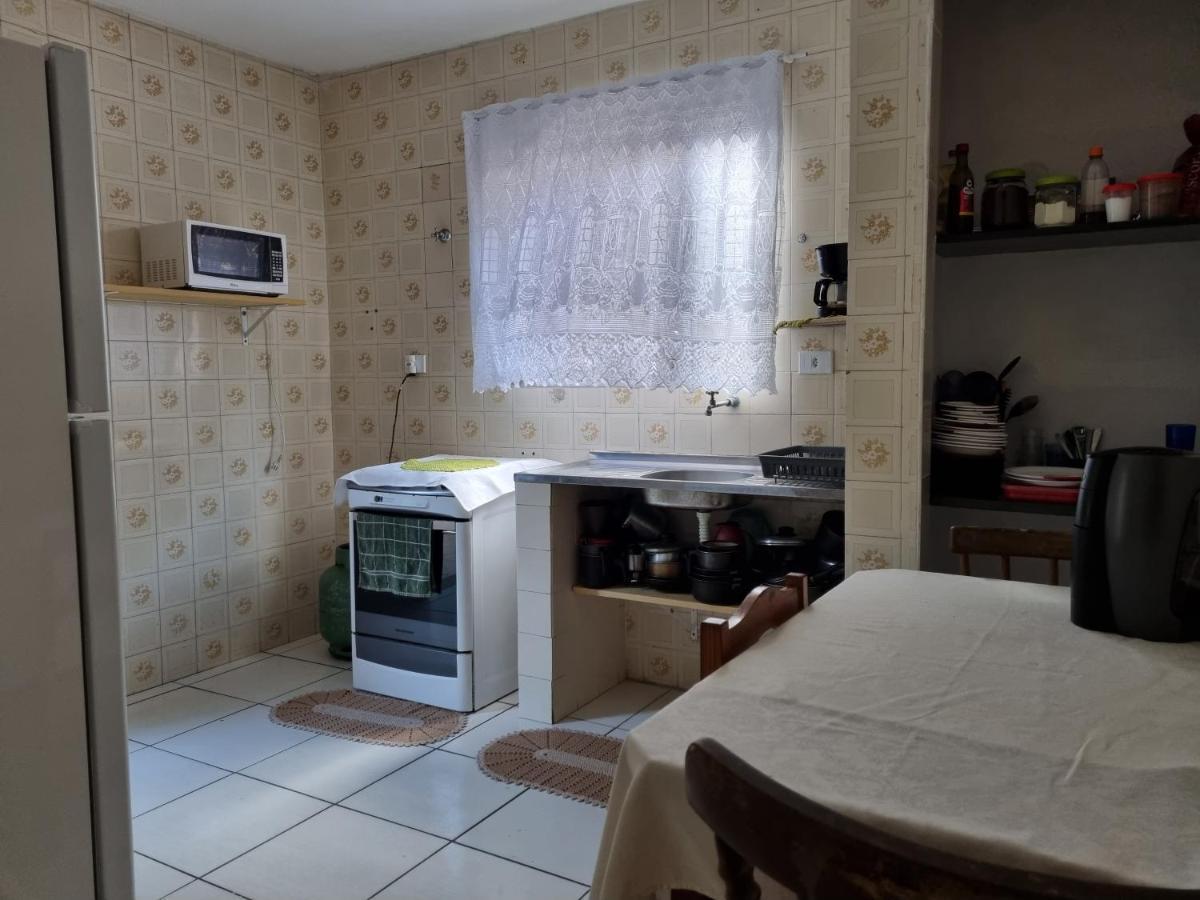 Confortavel Casa Com Piscina E Churrasqueira A 100M Da Praia 까라과따뚜바 외부 사진